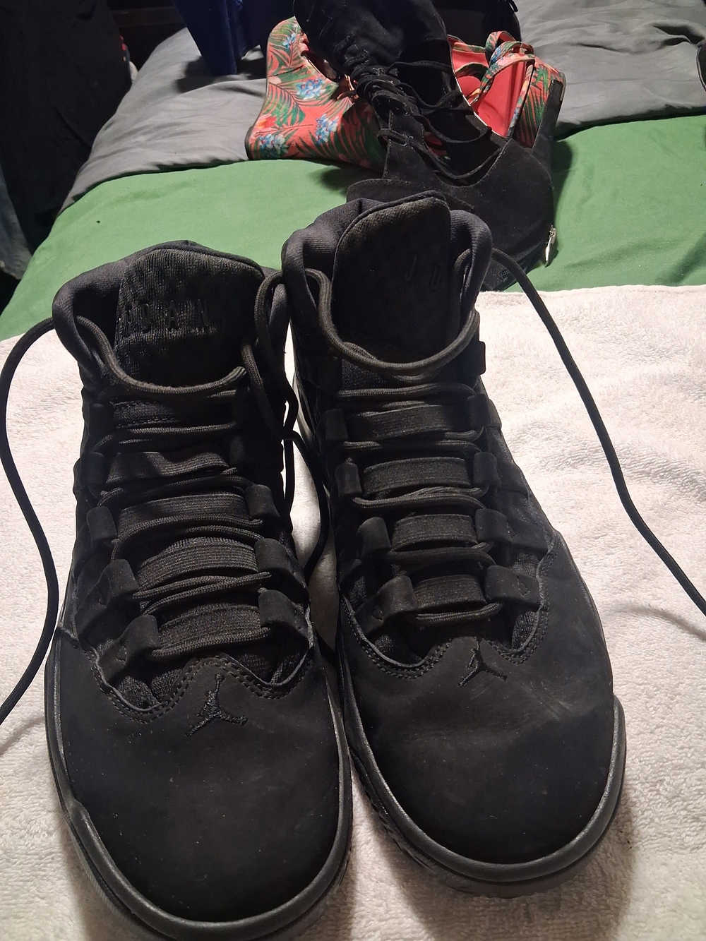Jordan Black Suede Men's Basketball Sneakers Size 8.5 Men 10 Women